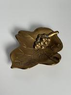 Vintage messing blad met druiven, Ophalen of Verzenden