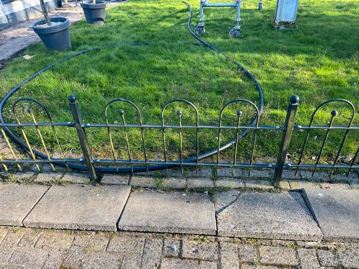 Sierhekwerk met poortje, Tuin en Terras, Tuinhekken en Hekwerk, Gebruikt, Sierhekwerk, IJzer, Met poort, Ophalen