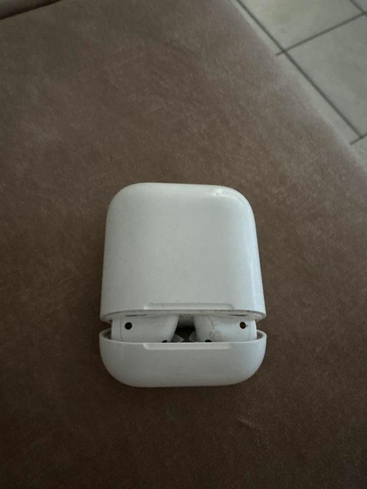 AirPod 1 - Te koop, Audio, Tv en Foto, Koptelefoons, Gebruikt, Overige merken, Draadloos, Ophalen of Verzenden