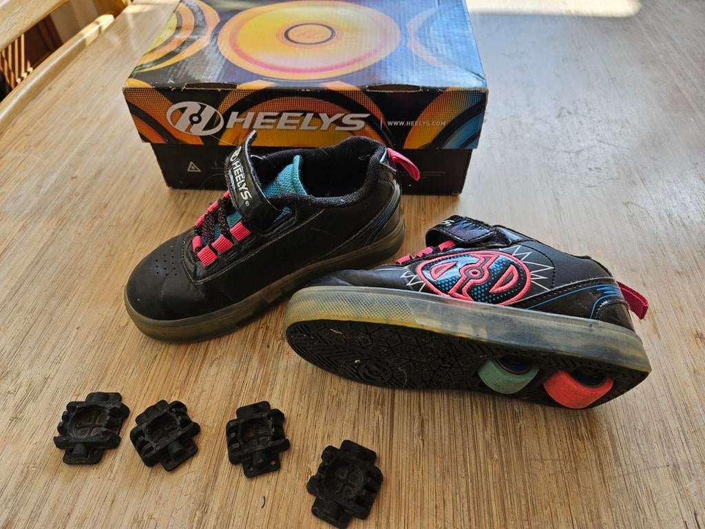 Heelys rolschoenen maat 31, Ophalen of Verzenden, Gebruikt