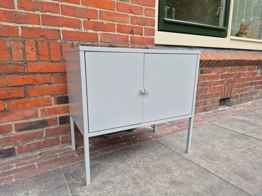 Ikea kastje, Ophalen, Zo goed als nieuw