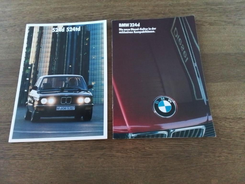Folders BMW 324d en 524d en 524td, Ophalen of Verzenden, Zo goed als nieuw, BMW