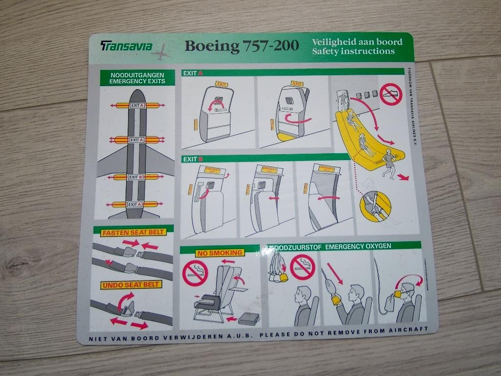 Transavia Boeing 757-200 Safety Instructions, Verzenden, Zo goed als nieuw, Overige typen