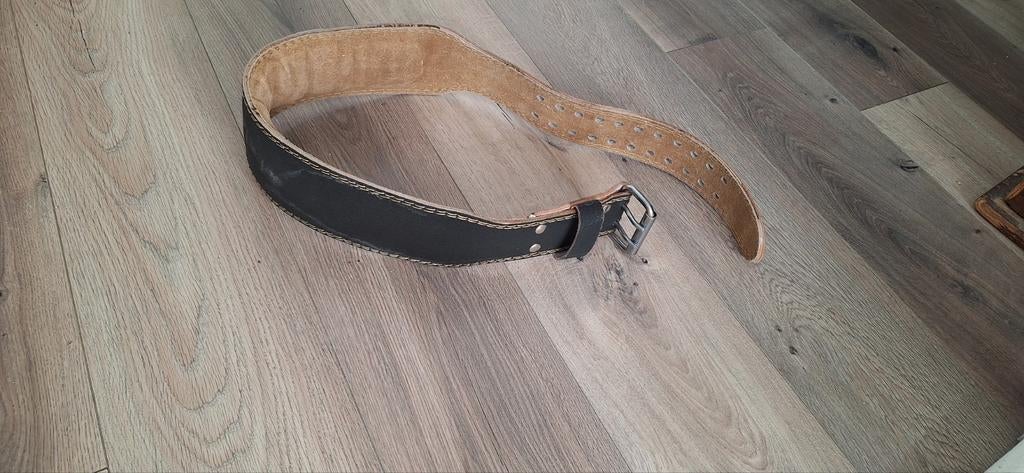 Leren gewichthefriem, Sport en Fitness, Ophalen of Verzenden, Gebruikt, Buik, Halterriem