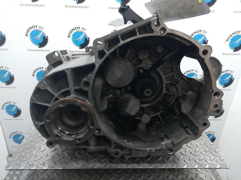 AUDI TT TRANSMISSIE / VERSNELLINGSBAK 2014, Ophalen of Verzenden, Gebruikt, Stiba lid
