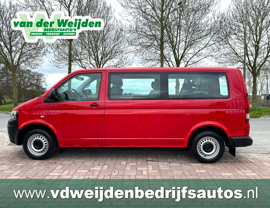 Volkswagen Transporter Kombi 2.0 TDI L2H1 9 PERSOONS AUTOMAA, Auto's, Euro 5, Stof, Gebruikt, 8 stoelen