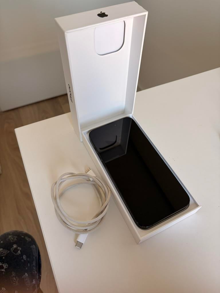 iPhone 15 Pro Max - %92 battery health - 256GB, Telecommunicatie, Mobiele telefoons | Apple iPhone, Gebruikt, Zwart, IPhone 15 Pro Max