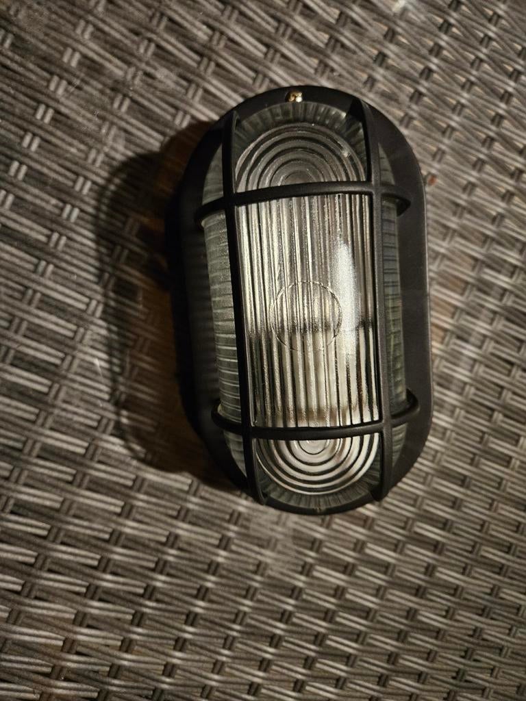 Robuuste buitenlamp IP44 - Baseline Bulkhead Lamp, Ophalen, Kunststof, Gebruikt, Minder dan 50 watt
