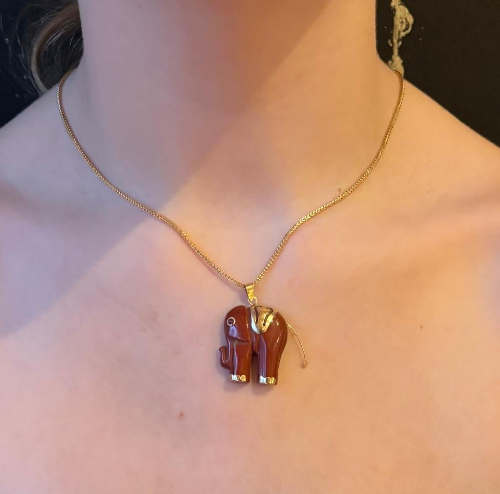 Olifant agaat 14k gouden grote ketting hanger vintage, Sieraden, Tassen en Uiterlijk, Antieke sieraden, Verzenden, Goud, Hanger