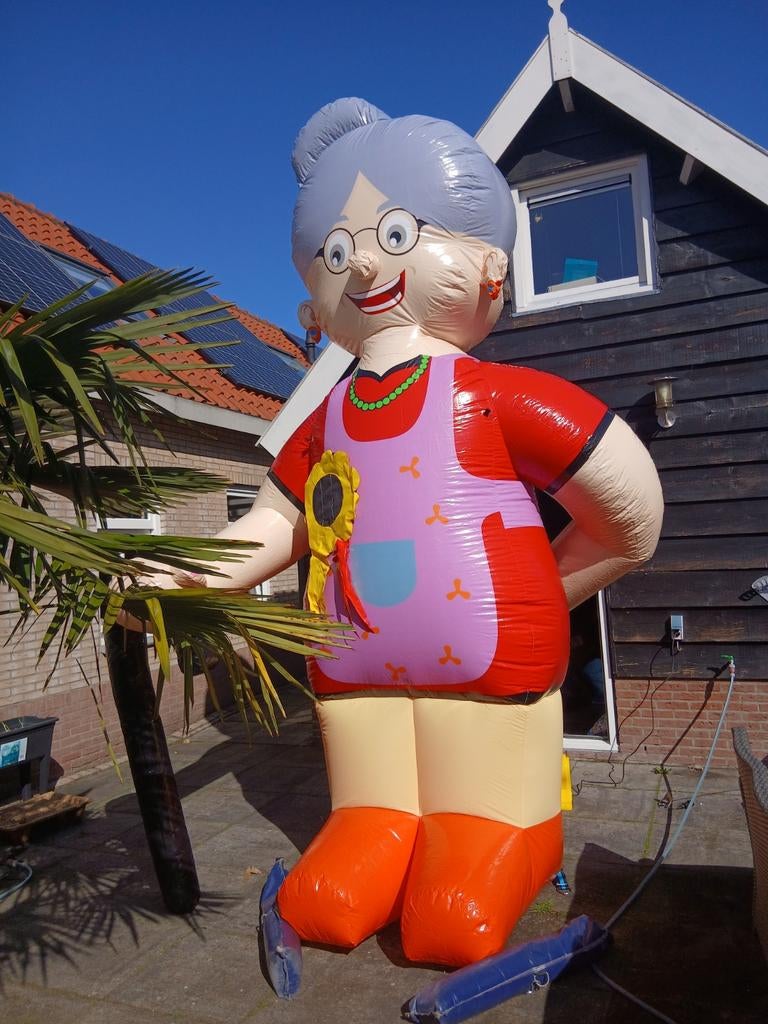 Grote opblaasbare Sarah pop in verschillende leeftijden, Ophalen of Verzenden, Zo goed als nieuw, Abraham of Sarah