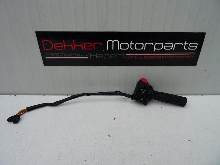 Startknop / Stuurschakelaar Suzuki GSXR750 GSXR600 2008-2010, Motoren, Onderdelen | Suzuki, Gebruikt, Ophalen of Verzenden