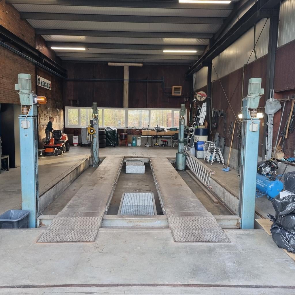 Stenhoj 16 ton hefbrug 4 koloms brug voor vrachtwagen, Ophalen of Verzenden, Gebruikt, Universele onderdelen