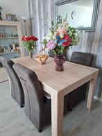 eethoek met stoelen, Ophalen, Zo goed als nieuw