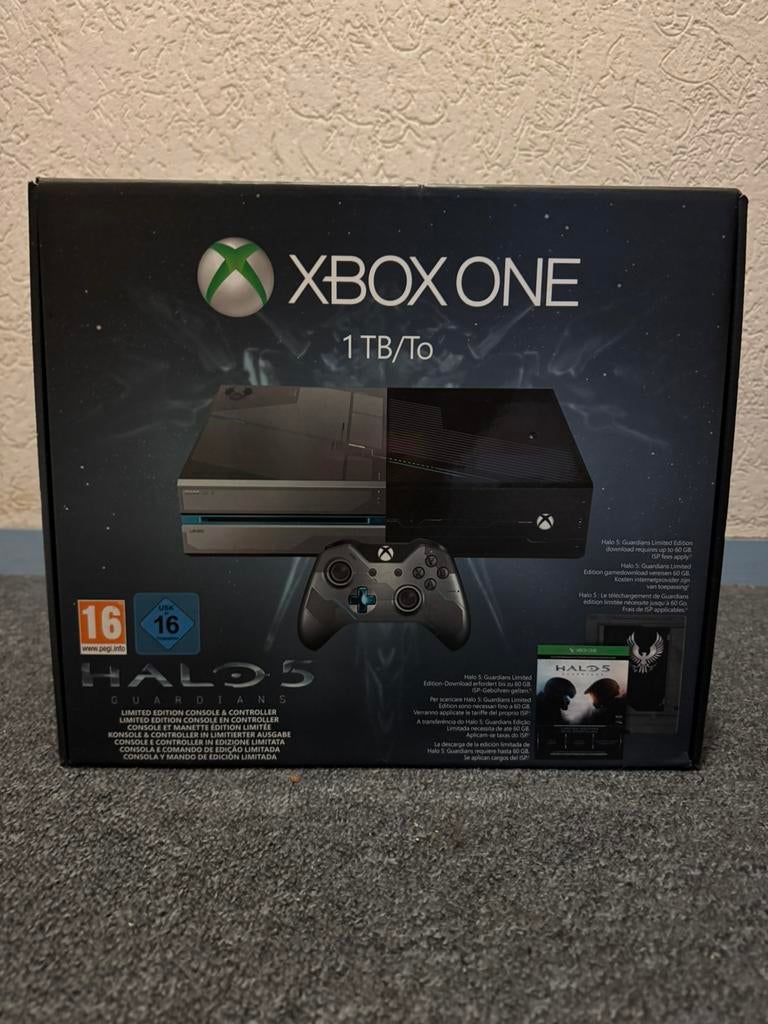 Xbox One 1TB Limited Edition Halo 5 Guardians, Met games, Xbox One, Ophalen of Verzenden, Zo goed als nieuw