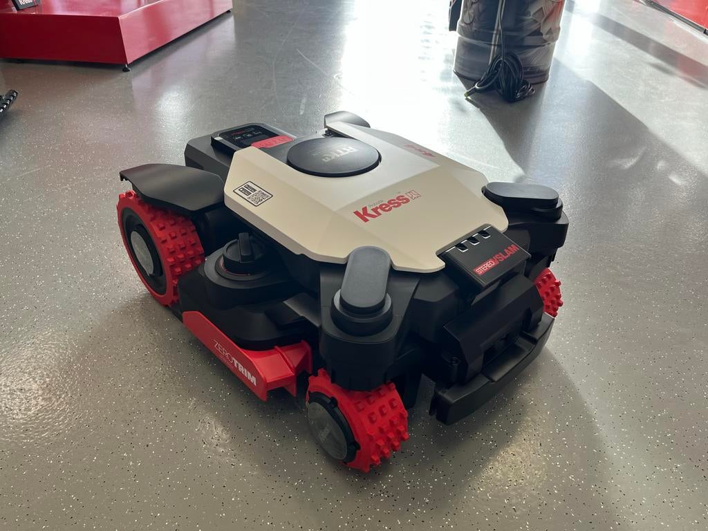 Kress KR281E 4x4 Robotmaaier - 1500m² - Nieuw, Ophalen, Nieuw, Meer dan 25 cm, Bestuurbaar via app