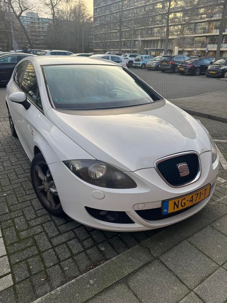 Seat Leon 1.4 TSI 92KW 2008 Wit, Auto's, 4 cilinders, Leon, Wit, Handgeschakeld
