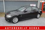 BMW 3-serie 318d AUT Airco Navi Leer Xenon, Auto's, Automaat, Achterwielaandrijving, Zwart, Leder