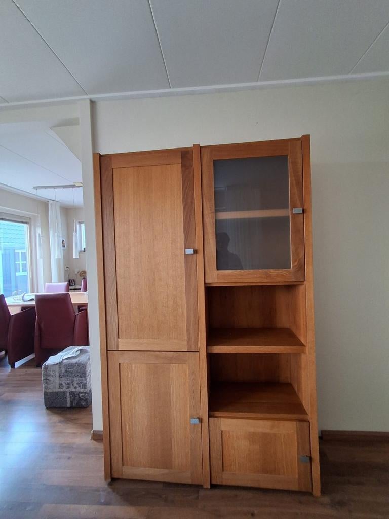 Massief eiken kast, tv-meubel en 2 wandplanken., Ophalen, Gebruikt, Eikenhout, 150 tot 200 cm
