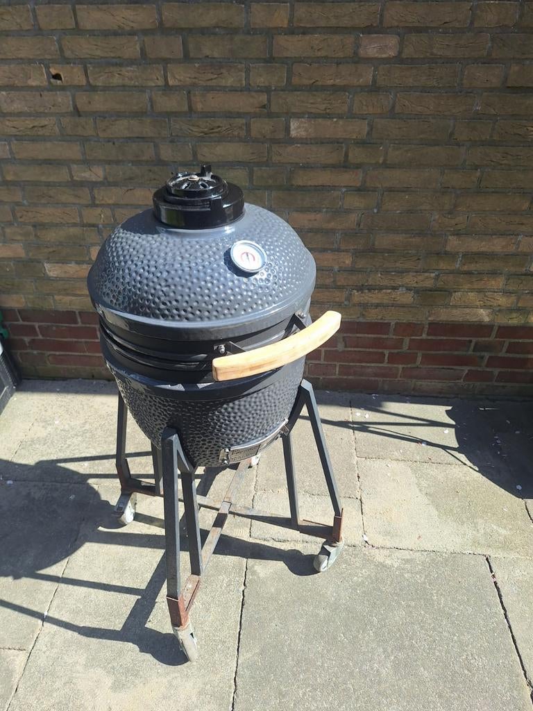 Kamado 16 inch (34 cm) met deflector en onderstel, Tuin en Terras, Ophalen, Gebruikt, ., .