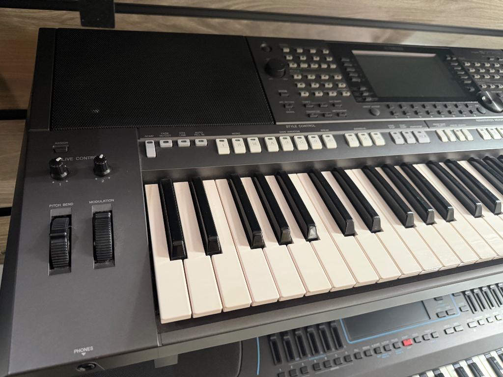 Yamaha psr s770, Muziek en Instrumenten, Keyboards, Ophalen, Yamaha, Midi-aansluiting, 61 toetsen