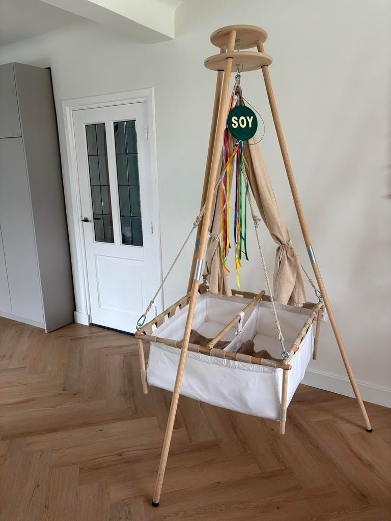 Hussh tweelingwieg, Ophalen of Verzenden, Zo goed als nieuw, Box, Bedje of Wieg