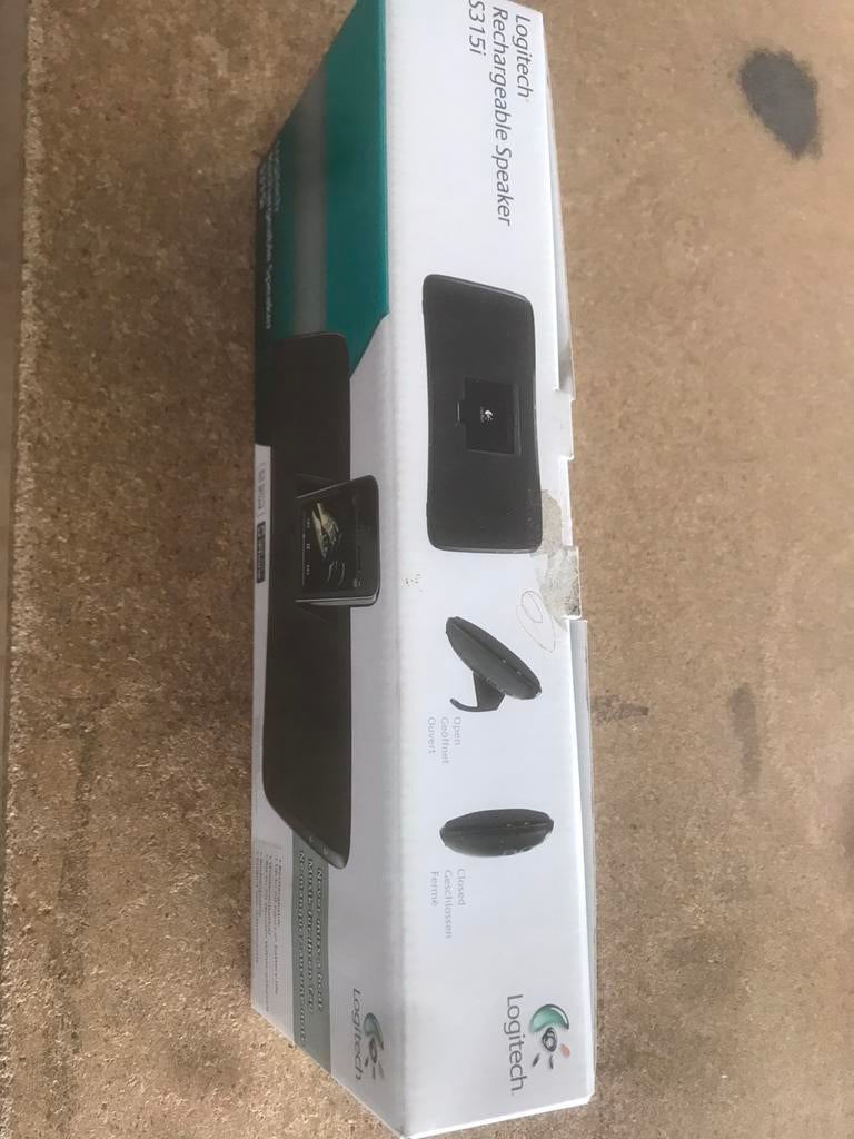 Logitech rechargeable speaker, Ophalen of Verzenden, Zo goed als nieuw