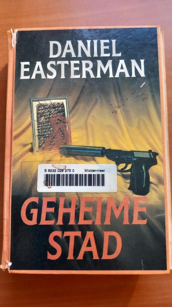 De Geheime Stad - Daniel Easterman, Ophalen of Verzenden, Gelezen