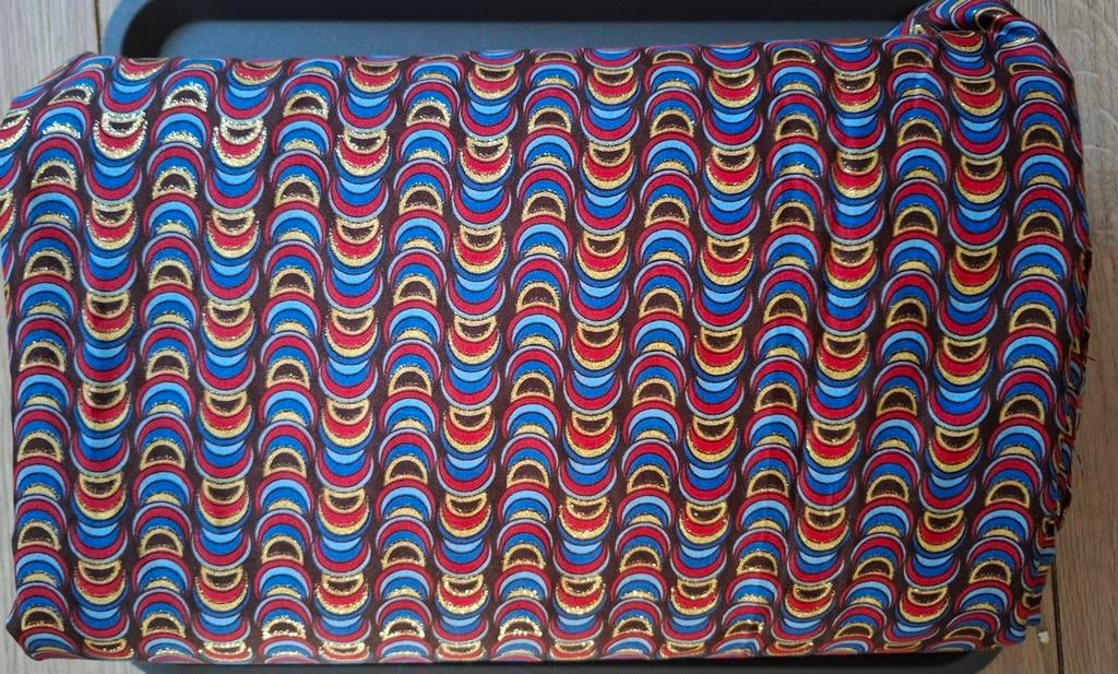 Kleurrijke Afrikaanse stof rood bruin blauw goud, Overige materialen, Overige kleuren, Ophalen of Verzenden, 30 tot 120 cm