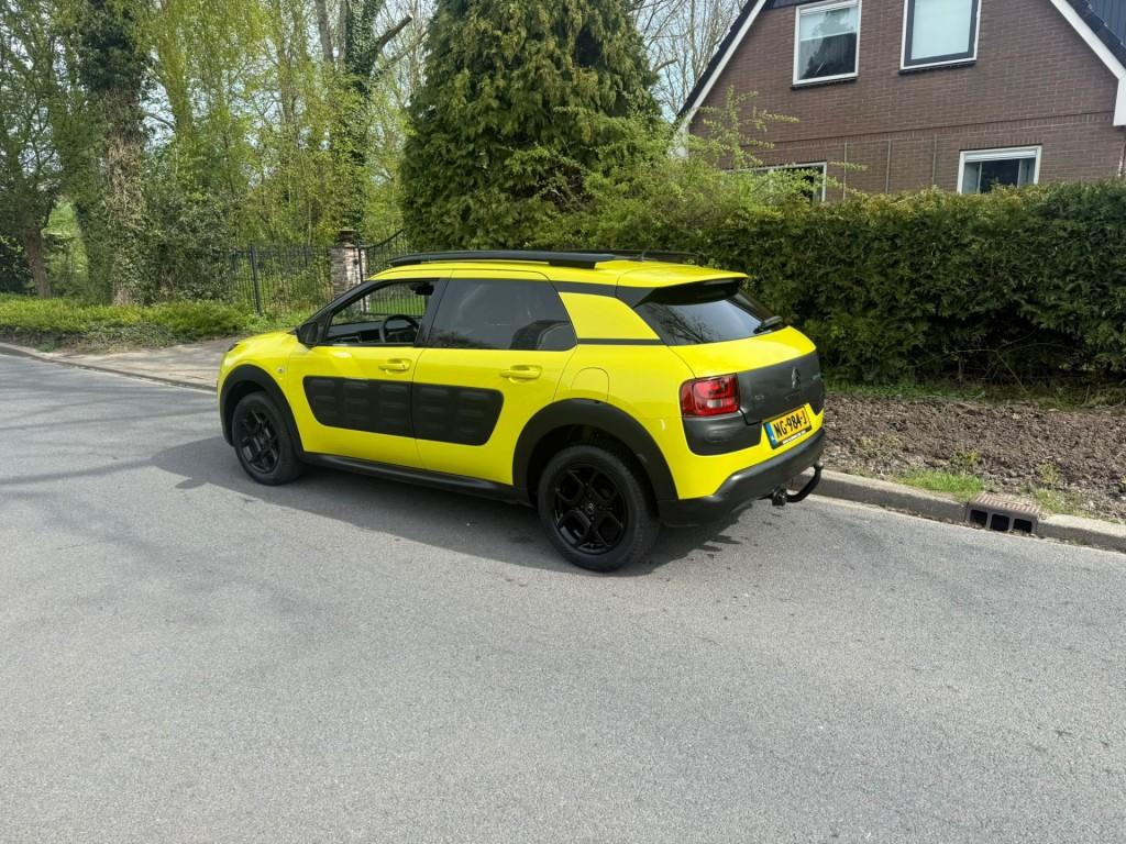Citroen C4 CACTUS 1.2 Pure Tech Shine*automaat*trekhaak*came, Electronic Stability Program (ESP), Met garantie (alle), 82 pk, 23 km/l