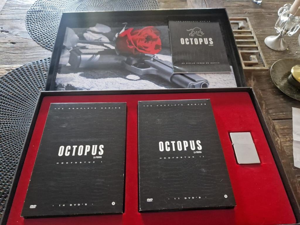 La Piovra - Octopus The Complete Series DVD Boxset, Vanaf 16 jaar, Ophalen of Verzenden, Zo goed als nieuw, Boxset
