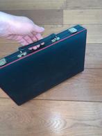 Backgammon Spel in Luxe Koffer - Compleet en Draagbaar, Hobby en Vrije tijd, Een of twee spelers, Ophalen of Verzenden, Zo goed als nieuw