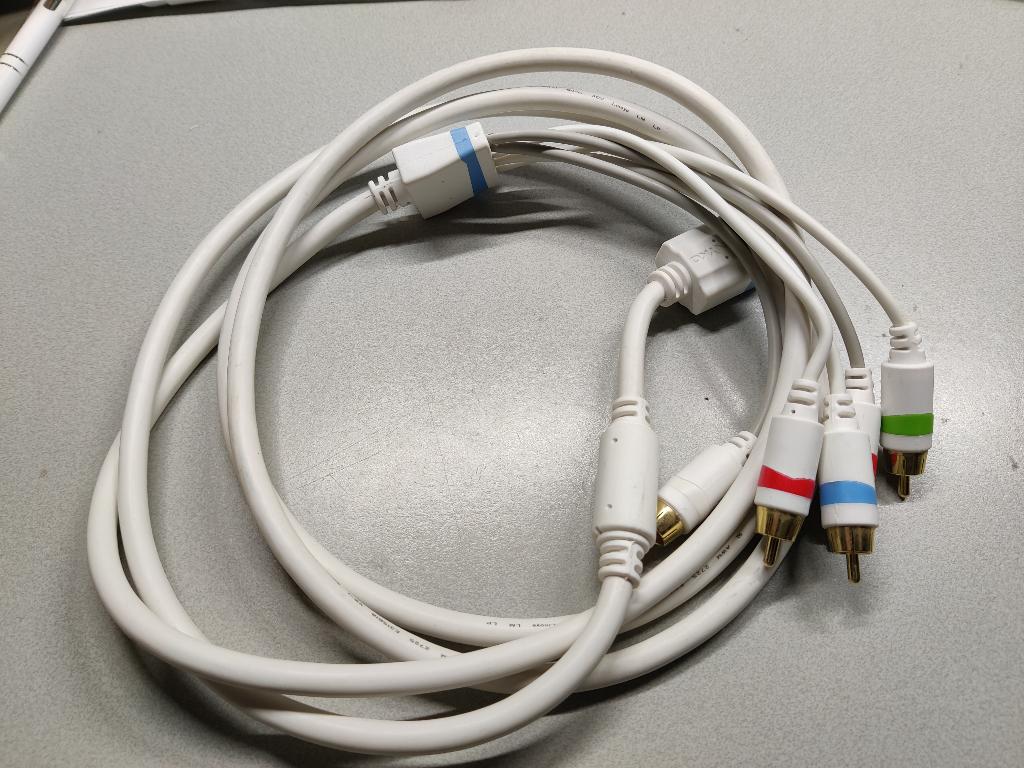 Nyko Wii componentenkabel, Ophalen of Verzenden, Zo goed als nieuw, Zonder controller