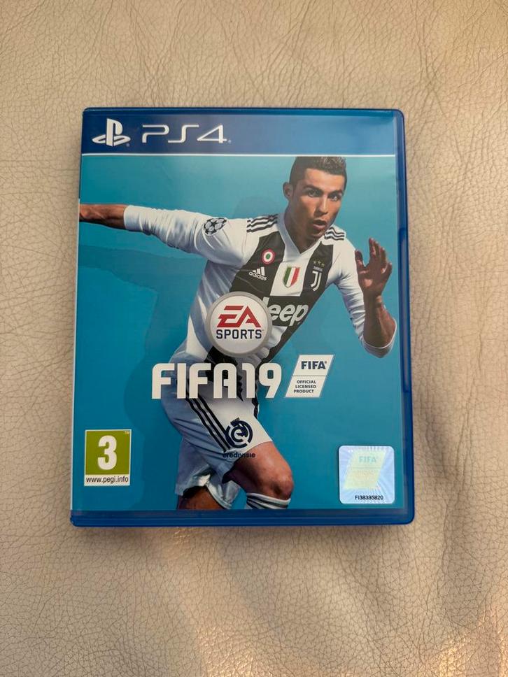 FIFA 19 PS4 - Voetbalgame voor PlayStation 4, Spelcomputers en Games, Games | Sony PlayStation 4, Zo goed als nieuw, Sport, 1 speler