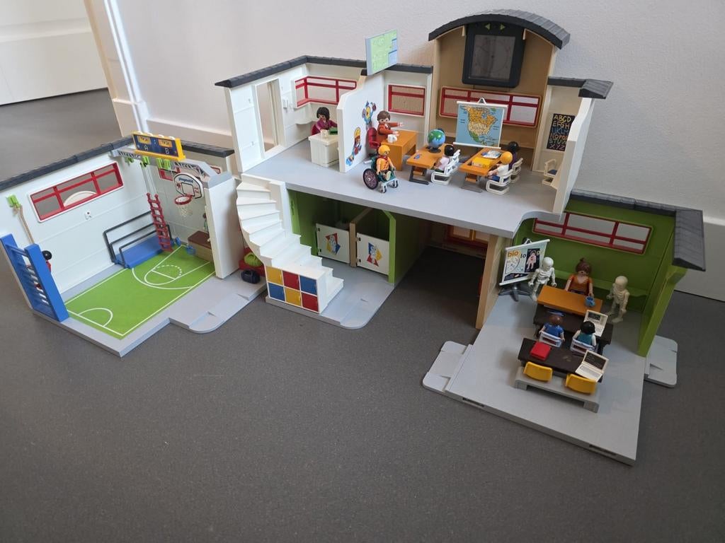 Playmobil school met uitbreiding, Ophalen
