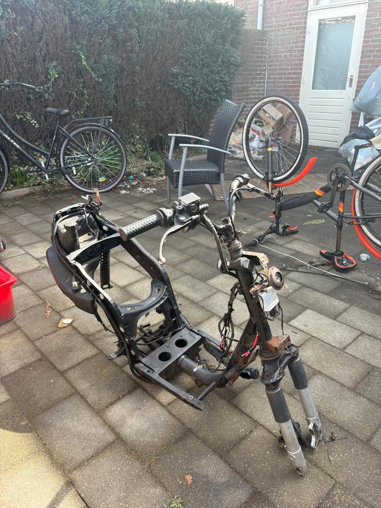 Piaggio zip frame met 123, 55 cm of meer, Ophalen of Verzenden, Zo goed als nieuw, Meer dan 20 versnellingen