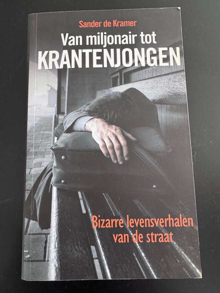 Van Miljonair tot Krantenjongen - Sander de Kramer, Boeken, Ophalen of Verzenden, Gelezen, Overige