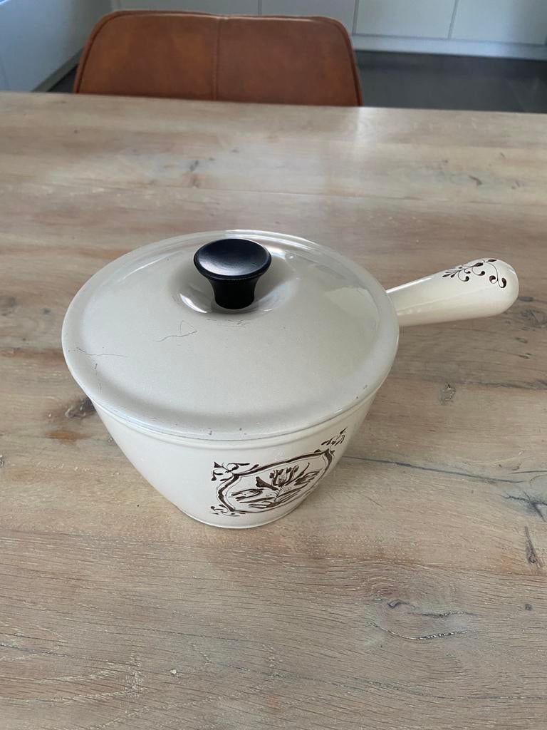 Le Creuset pannetje, Ophalen of Verzenden, Zo goed als nieuw, Gietijzer