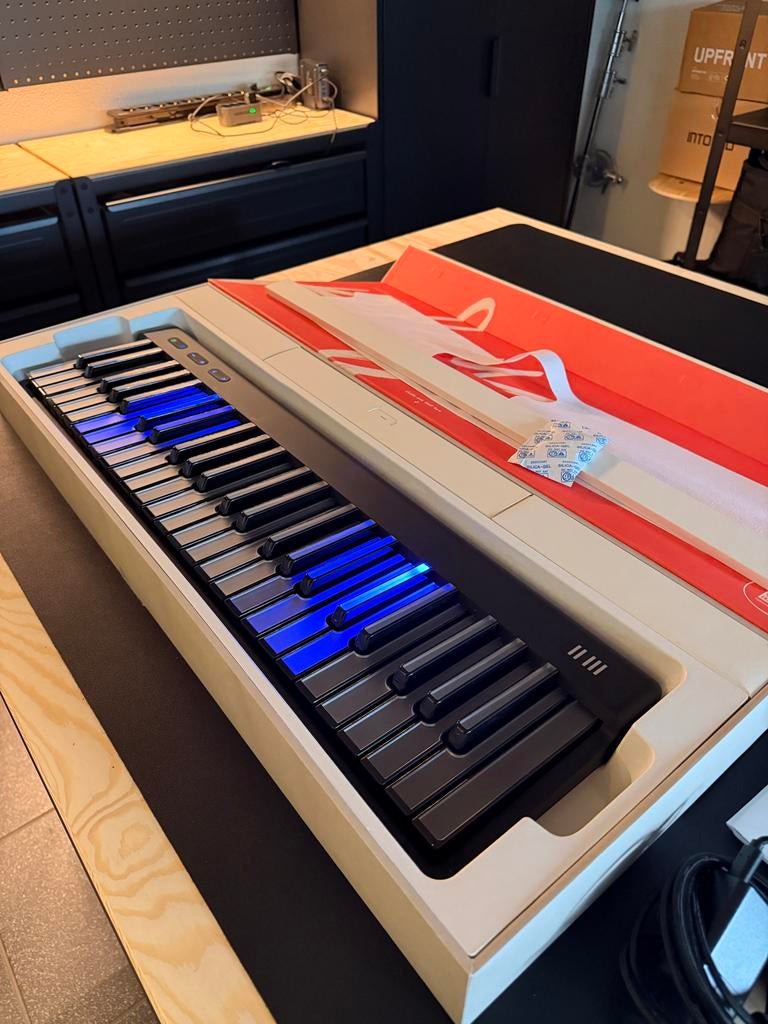 ROLI Piano System (Piano & Airwave), Muziek en Instrumenten, Keyboards, Midi-aansluiting, Overige aantallen, Zo goed als nieuw