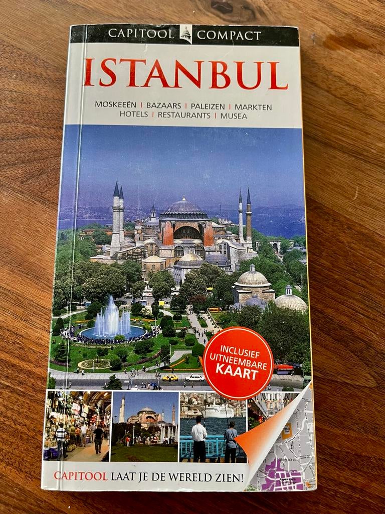 Capitool Compact Istanbul reisgids, Boeken, Gelezen, Capitool, Europa, Ophalen of Verzenden