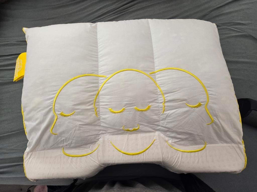 Hoofdkussen Silvana, Eenpersoons, Wit, Ophalen of Verzenden, Zo goed als nieuw