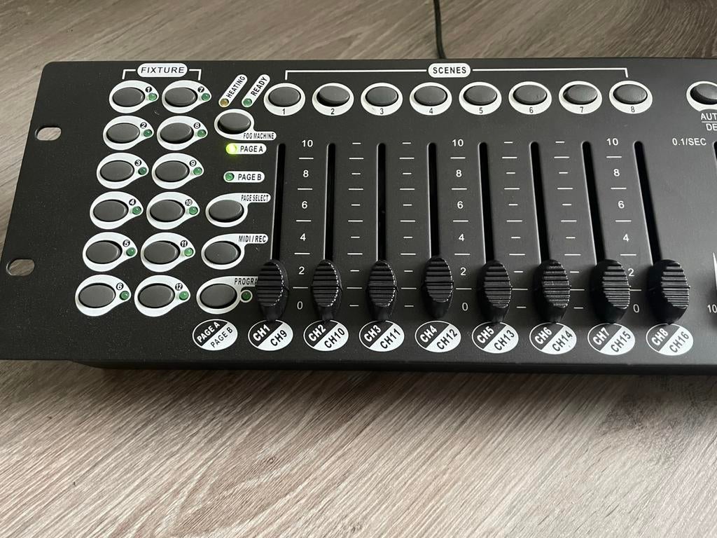 Dmx licht-controller - Ayra Oso 240 mk2 / nieuwstaat, Muziek en Instrumenten, Licht en Laser, Ophalen of Verzenden, Zo goed als nieuw