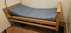 Hoog/laagbed, zorgbed, Huis en Inrichting, Slaapkamer | Bedden, Ophalen, Gebruikt, Eenpersoons, Hout