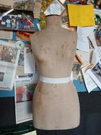 Antieke paspop met ijzeren voet - Maat 40, Ophalen