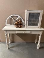 Brocante landelijke sidetable, Ophalen, Studio Larilo, 100 tot 150 cm, Studiolarilo@gmail.com