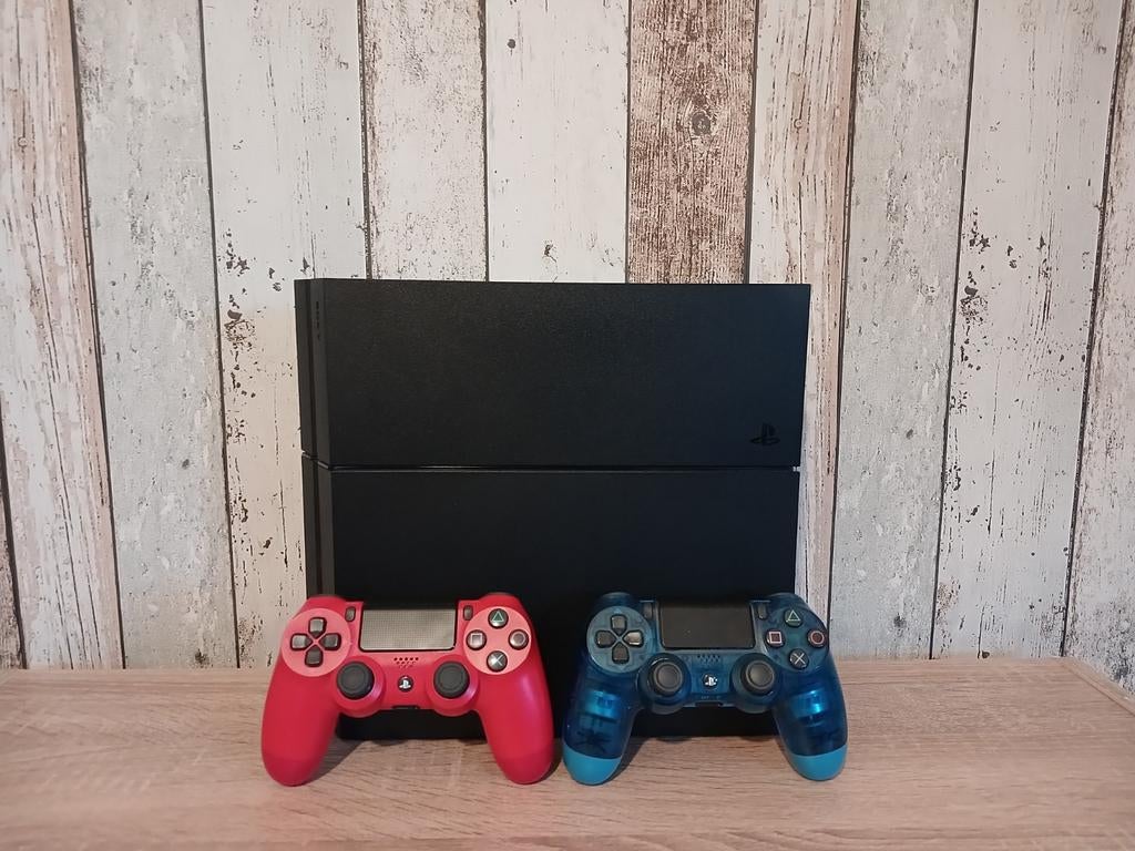 PS4 Original met 2 sony controllers, Spelcomputers en Games, Spelcomputers | Sony PlayStation 4, Zo goed als nieuw, Original, 500 GB