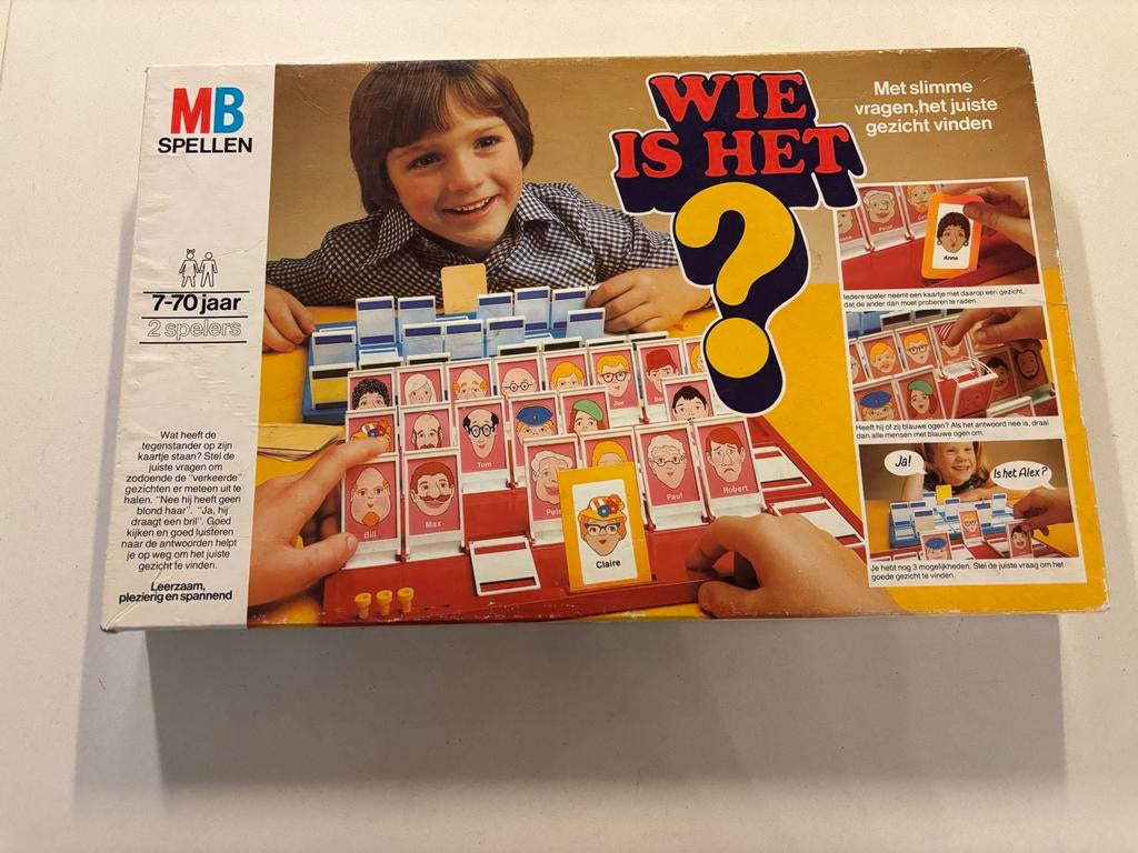 Wie is het? MB Spellen vintage 1980 2 spelers!, Hobby en Vrije tijd, Gezelschapsspellen | Bordspellen, Een of twee spelers, Ophalen of Verzenden