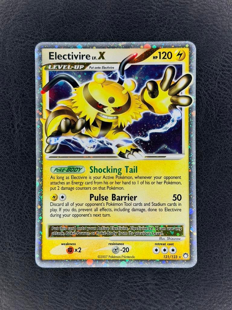 Electrive lv.X 121/123 Mysterious Treasures, Ophalen of Verzenden, Zo goed als nieuw, Losse kaart, Foil