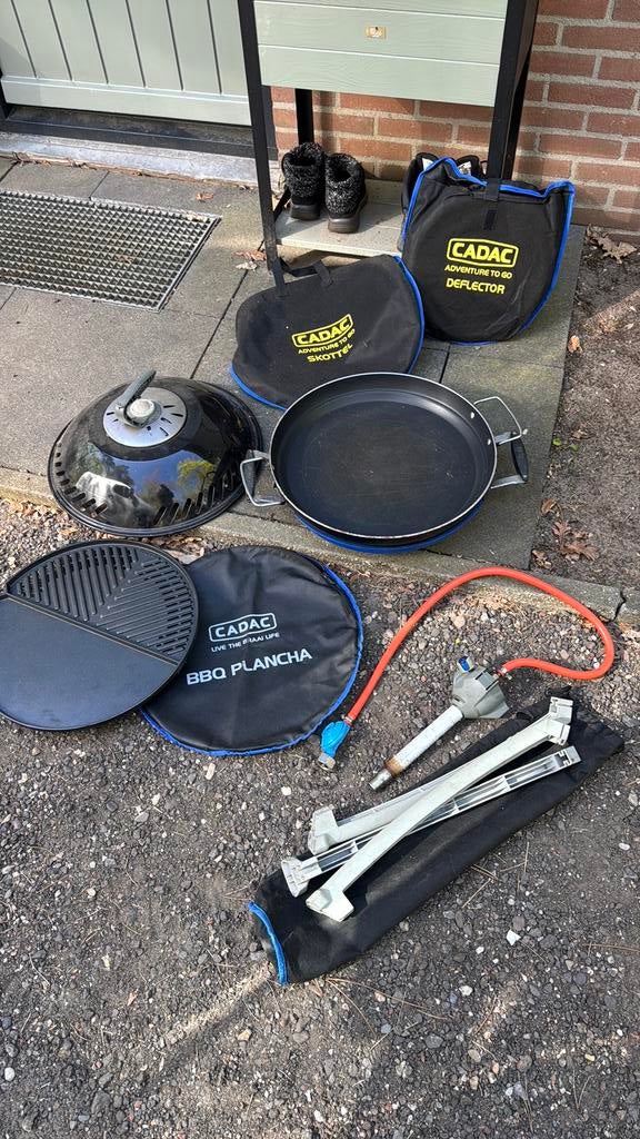 Skottelbraai CADAC met skottel en BBQ Plancha., Ophalen, Gebruikt