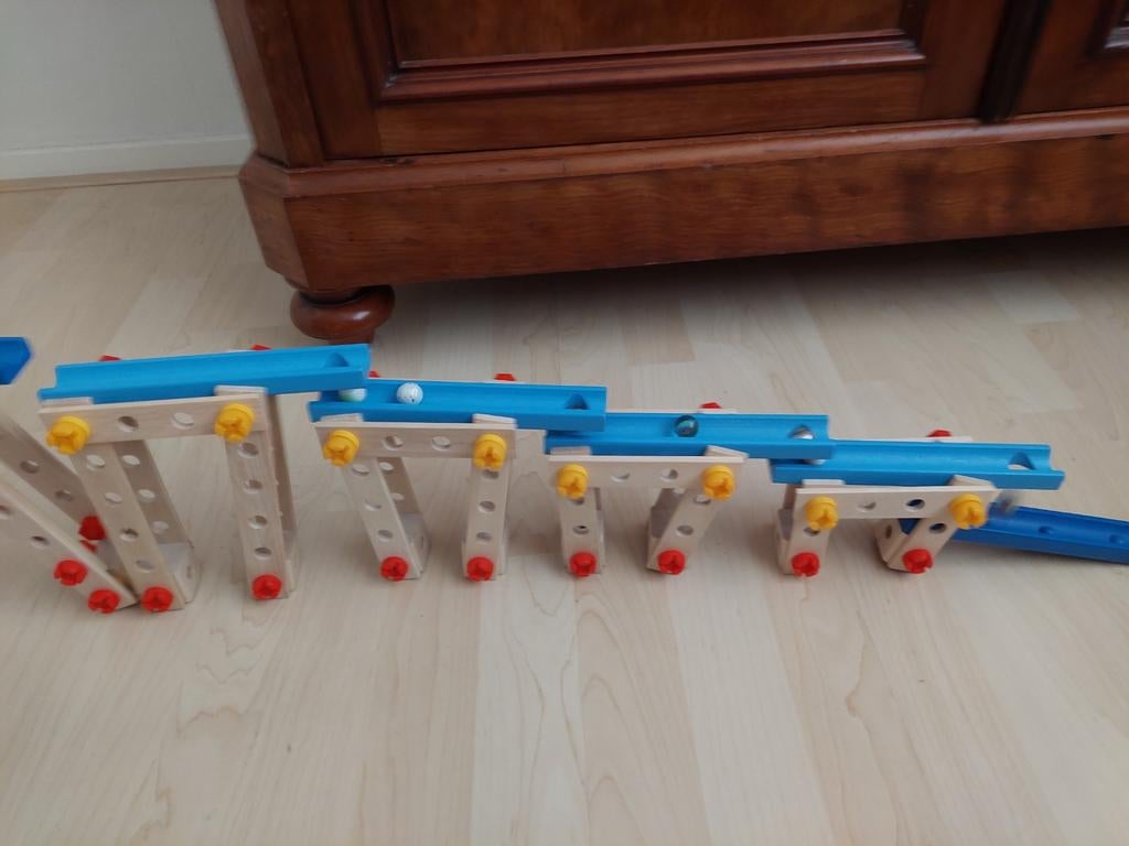 Heros constructor houten knikkerbaan met instructieboekje, Ophalen of Verzenden, Gebruikt