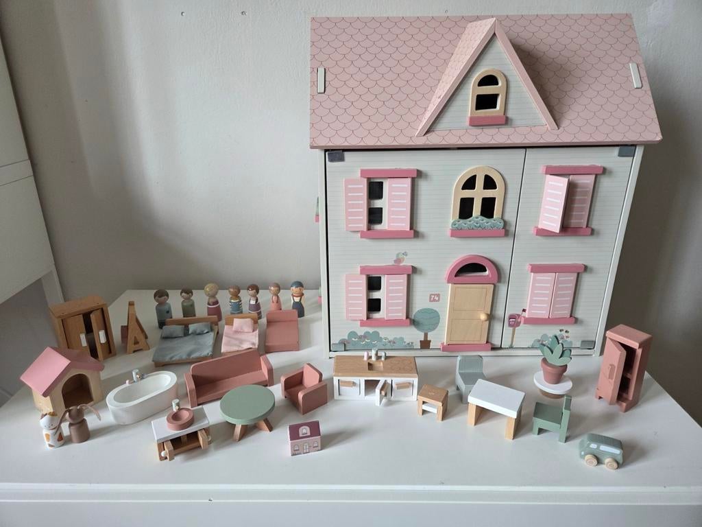 Little Dutch houten poppenhuis met familie en meubeltjes, Kinderen en Baby's, Ophalen of Verzenden, Zo goed als nieuw, Poppenhuis